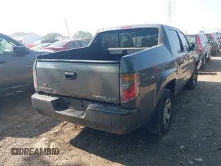 2007 Honda Ridgeline RT with VIN 2HJYK16247H501700, listed as a IAAI auction lot 42482441 with Not provided miles and . Bid and sale history available at DreamBid. Image 4.