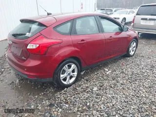 2013 Ford Focus SE with VIN 1FADP3K26DL111725, listed as a IAAI auction lot 41462787 with 188,496 mi miles. Bid and sale history available at carsss.com. Image 4.