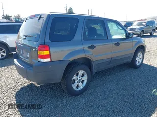2006 Ford Escape XLT с VIN 1FMYU93166KB18305, выставлен на аукционе IAAI как лот 42316332 с пробегом 252 743 миль миль и . История ставок и продаж доступна на DreamBid. Изображение 4.