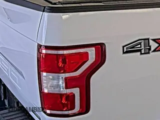 2020 Ford F-150 XL с VIN 1FTEX1EP8LKE46239, выставлен на аукционе IAAI как лот 42806611 с пробегом 171 789 миль миль и . История ставок и продаж доступна на DreamBid. Изображение 23.