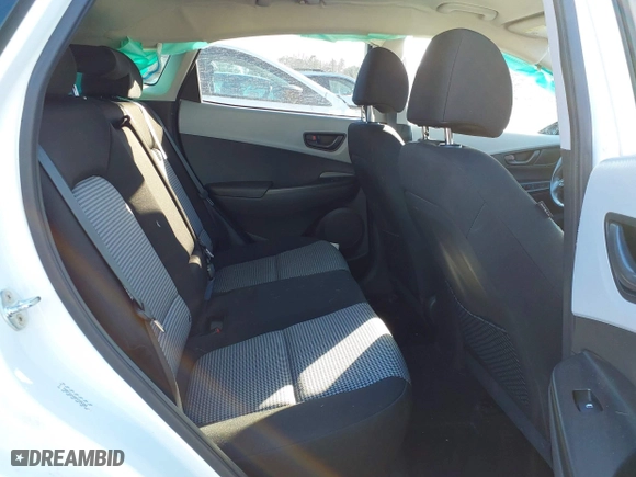 2021 Hyundai Kona SEL with VIN KM8K22AA9MU736208, listed as a IAAI auction lot 41452138 with 64,339 mi miles. Bid and sale history available at carsss.com. Image 8.
