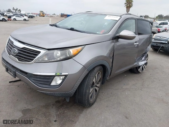 2011 Kia Sportage EX with VIN KNDPC3A28B7020336, listed as a IAAI auction lot 40695895 with 160,104 mi miles. Bid and sale history available at carsss.com. Image 2.