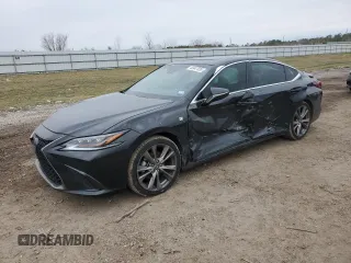 2019 Lexus ES with VIN 58ABZ1B1XKU009721, listed as a Copart auction lot 45947035 with 70,117 mi miles and Salvage Title. Bid and sale history available at carsss.com. Image 1.