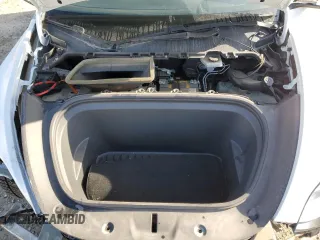 2020 Tesla Model Y Long Range with VIN 5YJYGDEFXLF034617, listed as a Copart auction lot 53235235 with 113,480 mi miles and Salvage Title. Bid and sale history available at DreamBid. Image 11.