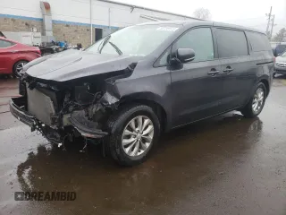 2019 Kia Sedona EX with VIN KNDMB5C16K6565186, listed as a Copart auction lot 50738915 with 82,743 mi miles and Salvage Title. Bid and sale history available at carsss.com. Image 1.