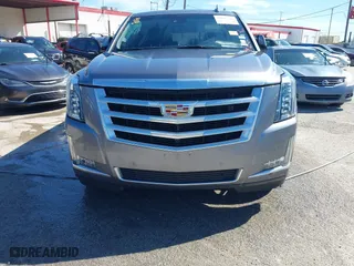 2018 Cadillac Escalade Luxury with VIN 1GYS3BKJ0JR147752, listed as a IAAI auction lot 41419140 with 124,376 mi miles. Bid and sale history available at carsss.com. Image 13.