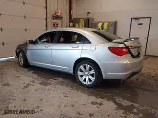 2012 Chrysler 200 Touring with VIN 1C3CCBBB5CN125456, listed as a IAAI auction lot 41505733 with 1 mi miles. Bid and sale history available at carsss.com. Image 3.