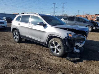 2019 Jeep Cherokee Limited with VIN 1C4PJMDX2KD383123, listed as a Copart auction lot 50244275 with Not Provided miles and Salvage Title. Bid and sale history available at DreamBid. Image 4.