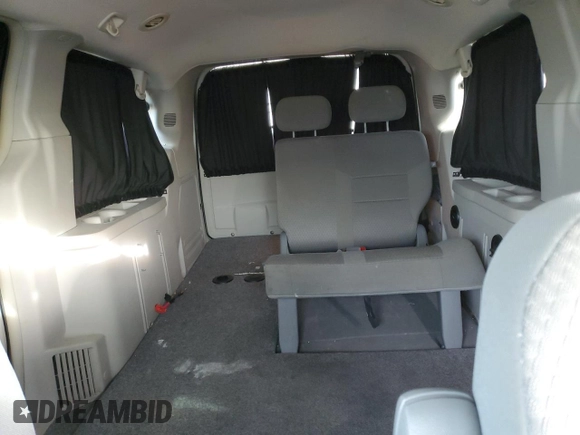 2008 Chrysler Town & Country LX with VIN 2A8HR44H98R110376, listed as a Copart auction lot 82106954 with 169,022 mi miles and Salvage Title. Bid and sale history available at DreamBid. Image 10.