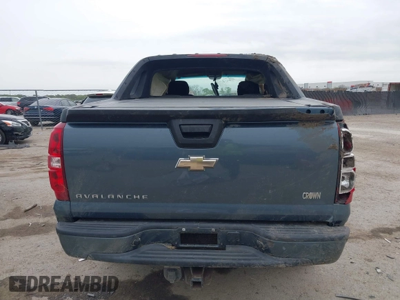 2008 Chevrolet Avalanche LS с VIN 3GNEC12J78G266817, выставлен на аукционе IAAI как лот 41947950 с пробегом 164 416 миль миль и . История ставок и продаж доступна на DreamBid. Изображение 16.