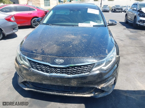 2020 Kia Optima LX with VIN 5XXGT4L34LG392048, listed as a IAAI auction lot 42004114 with 122,266 mi miles. Bid and sale history available at carsss.com. Image 11.