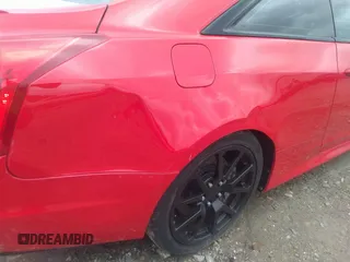2016 Cadillac ATS-V z VIN 1G6AN1RY6G0161714, wystawiony jako IAAI lot #42394727 z przebiegiem 84 041 mil mil oraz . Historia ofert i sprzedaży dostępna na DreamBid. Obrazek 6.