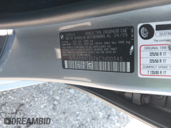 2006 BMW 5 Series 530xi with VIN WBANN73576CN00345, listed as a IAAI auction lot 39526044 with 158,525 mi miles and . Bid and sale history available at carsss.com. Image 9.