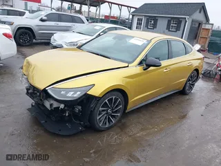 2020 Hyundai Sonata SEL Plus with VIN 5NPEJ4J27LH015645, listed as a IAAI auction lot 41516654 with 84,726 mi miles. Bid and sale history available at carsss.com. Image 2.