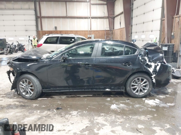 2024 Mazda 3 S with VIN 3MZBPAAM0RM423700, listed as a IAAI auction lot 41597191 with 4,920 mi miles and . Bid and sale history available at DreamBid. Image 13.