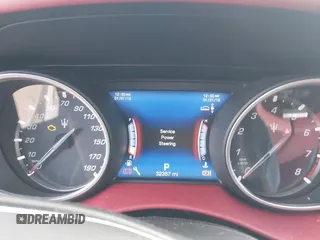 2018 Maserati Levante z VIN ZN661XUA9JX295951, wystawiony jako IAAI lot #41735398 z przebiegiem 32 367 mil mil oraz . Historia ofert i sprzedaży dostępna na DreamBid. Obrazek 7.