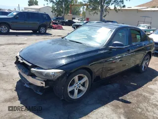 2015 BMW 3 Series 328i with VIN WBA3C1C55FK124096, listed as a IAAI auction lot 40127884 with Not Provided miles and . Bid and sale history available at carsss.com. Image 2.