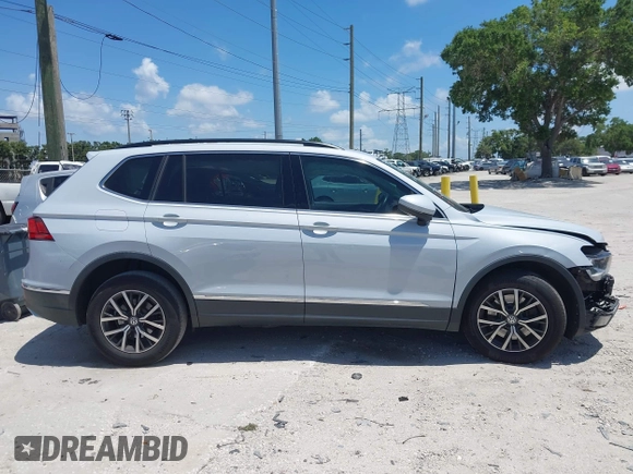 2018 Volkswagen Tiguan SEL с VIN 3VV3B7AX2JM018897, выставлен на аукционе IAAI как лот 42313472 с пробегом 97 362 миль миль и . История ставок и продаж доступна на DreamBid. Изображение 13.