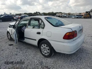 2000 Honda Civic LX with VIN 1HGEJ6679YL038705, listed as a Copart auction lot 47835195 with 135,063 mi miles and Non Repairable. Bid and sale history available at carsss.com. Image 2.