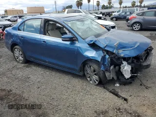 2015 Volkswagen Jetta Sedan 2.0L TDI SEL with VIN 3VWLA7AJ3FM414550, listed as a Copart auction lot 51520815 with 0 mi miles and Salvage Title. Bid and sale history available at carsss.com. Image 4.