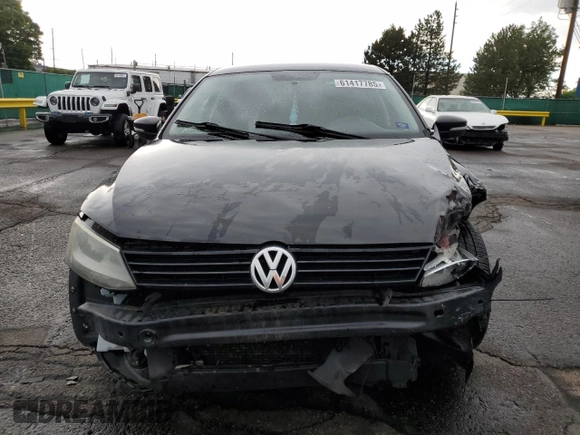 2011 Volkswagen Jetta SE with VIN 3VWDX7AJ0BM330408, listed as a Copart auction lot 61417785 with 152,588 mi miles and Salvage title. Bid and sale history available at DreamBid. Image 5.