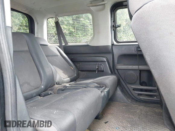 2005 Honda Element EX with VIN 5J6YH186X5L004406, listed as a IAAI auction lot 42095484 with 269,945 mi miles and . Bid and sale history available at DreamBid. Image 8.