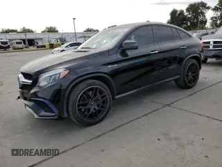 2016 Mercedes-Benz GLE 63 S AMG z VIN 4JGED7FB9GA009033, wystawiony jako Copart lot #64547323 z przebiegiem 86 547 mil mil oraz . Historia ofert i sprzedaży dostępna na DreamBid. Obrazek 1.
