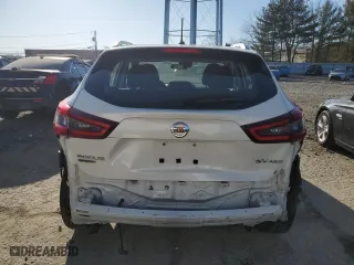 2020 Nissan Rogue Sport SL with VIN JN1BJ1CW8LW386330, listed as a Copart auction lot 47943395 with 65,923 mi miles and Salvage Title. Bid and sale history available at carsss.com. Image 6.