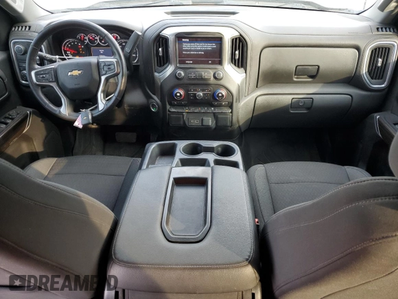 2022 Chevrolet Silverado 1500 LT with VIN 3GCPWCED8NG135661, listed as a Copart auction lot 50058095 with 61,874 mi miles and Salvage Title. Bid and sale history available at DreamBid. Image 8.