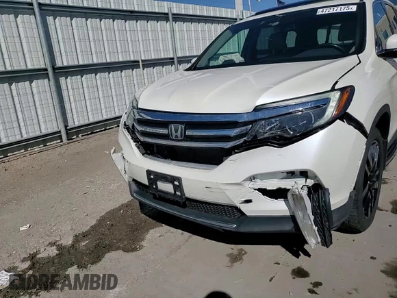 2017 Honda Pilot Touring with VIN 5FNYF6H91HB007611, listed as a Copart auction lot 47217175 with 107,349 mi miles and Salvage Title. Bid and sale history available at DreamBid. Image 15.