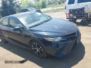2019 Toyota Camry LE z VIN 4T1B11HKXKU776712, wystawiony jako IAAI lot #42099129 z przebiegiem 113 926 mil mil oraz . Historia ofert i sprzedaży dostępna na DreamBid. Obrazek 1.