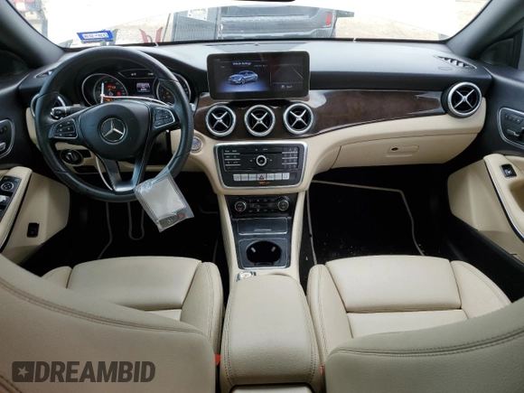 2018 Mercedes-Benz CLA 250 z VIN WDDSJ4EB7JN592630, wystawiony jako Copart lot #53271775 z przebiegiem 84 383 mil mil oraz Szkoda całkowita • Salvage title. Historia ofert i sprzedaży dostępna na DreamBid. Obrazek 8.