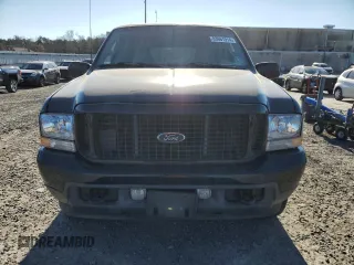 2003 Ford Excursion Limited z VIN 1FMNU43S63EB44315, wystawiony jako Copart lot #83661914 z przebiegiem 265 785 mil mil oraz Czysty tytuł • Clean title. Historia ofert i sprzedaży dostępna na DreamBid. Obrazek 5.