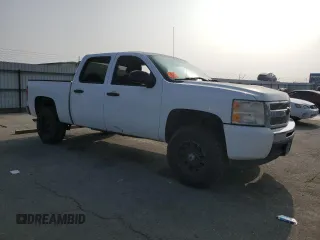 2009 Chevrolet Silverado 1500 LT with VIN 2GCEC23CX91141772, listed as a Copart auction lot 84092254 with 223,724 mi miles and Clean Title. Bid and sale history available at carsss.com. Image 4.