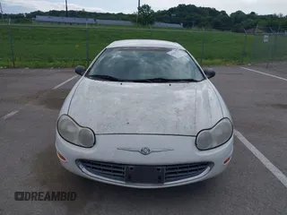 1999 Chrysler Concorde LX z VIN 2C3HD46RXXH620742, wystawiony jako IAAI lot #42292747 z przebiegiem Nie podano mil oraz . Historia ofert i sprzedaży dostępna na DreamBid. Obrazek 12.