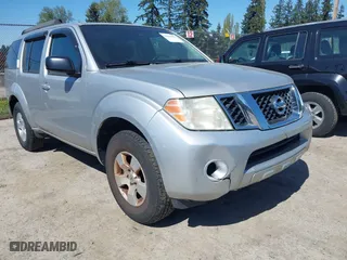 2008 Nissan Pathfinder LE with VIN 5N1AR18B98C624083, listed as a IAAI auction lot 42069981 with 163,678 mi miles. Bid and sale history available at carsss.com. Image 6.