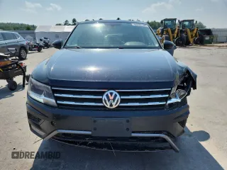 2018 Volkswagen Tiguan SEL with VIN 3VV2B7AX5JM015388, listed as a Copart auction lot 60222195 with 121,389 mi miles and Salvage title. Bid and sale history available at DreamBid. Image 5.