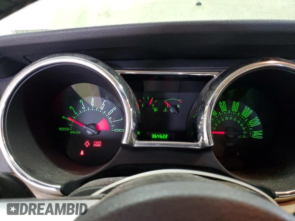 2005 Ford Mustang GT Deluxe z VIN 1ZVFT82H955226208, wystawiony jako Copart lot #57264705 z przebiegiem 36 462 mil mil oraz Szkoda całkowita • Salvage title. Historia ofert i sprzedaży dostępna na DreamBid. Obrazek 9.