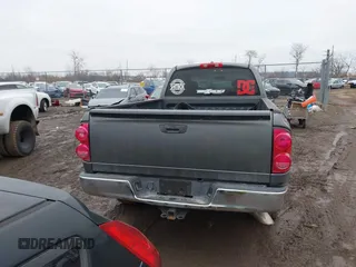 2007 Dodge 2500 SLT with VIN 3D7KR28AX7G833968, listed as a IAAI auction lot 41503866 with 172,958 mi miles and . Bid and sale history available at carsss.com. Image 17.