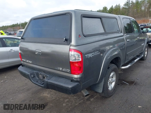2005 Toyota Tundra Limited z VIN 5TBDT48185S481528, wystawiony jako IAAI lot #41834114 z przebiegiem 151 295 mil mil oraz . Historia ofert i sprzedaży dostępna na DreamBid. Obrazek 4.