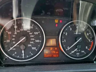 2011 BMW 3 Series 328i с VIN WBAKE5C50BE573630, выставлен на аукционе Copart как лот 59906525 с пробегом 54 717 миль миль и Списание • Salvage title. История ставок и продаж доступна на DreamBid. Изображение 9.