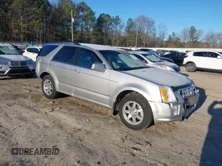 2007 Cadillac SRX with VIN 1GYEE637870126632, listed as a IAAI auction lot 41277434 with 135,255 mi miles. Bid and sale history available at carsss.com. Image 1.