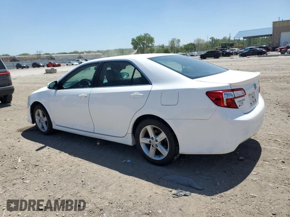 2013 Toyota Camry L with VIN 4T1BF1FK8DU218462, listed as a Copart auction lot 55753455 with 173,704 mi miles and Clean Title. Bid and sale history available at DreamBid. Image 2.