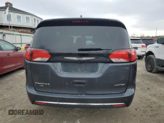 2020 Chrysler Pacifica Limited with VIN 2C4RC1GG5LR163048, listed as a Copart auction lot 47285625 with 129,828 mi miles and Salvage title. Bid and sale history available at DreamBid. Image 6.