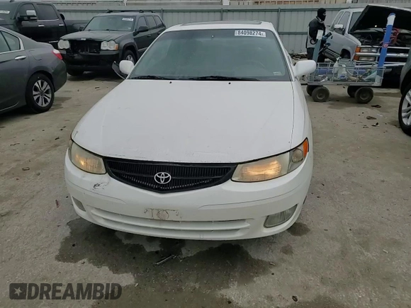 2001 Toyota Solara SE with VIN 2T1CF22P71C471250, listed as a Copart auction lot 84098274 with 269,554 mi miles and Salvage Title. Bid and sale history available at carsss.com. Image 11.