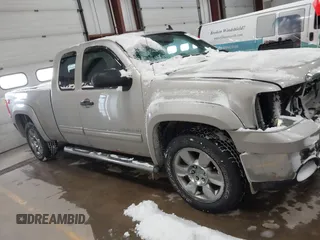 2009 GMC Sierra 1500 SLE with VIN 2GTEK29J291113067, listed as a IAAI auction lot 41327805 with 196,055 mi miles. Bid and sale history available at carsss.com. Image 13.