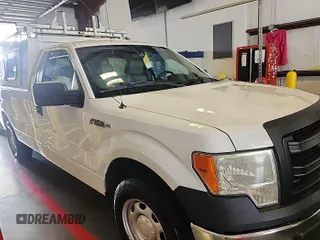 2014 Ford F-150 XL с VIN 1FTMF1CMXEKE58032, выставлен на аукционе IAAI как лот 42250000 с пробегом 253 139 миль миль и . История ставок и продаж доступна на DreamBid. Изображение 1.