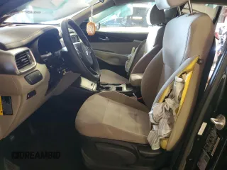 2018 Kia Sorento LX V6 with VIN 5XYPGDA5XJG422896, listed as a Copart auction lot 46865955 with 0 mi miles and Salvage Title. Bid and sale history available at carsss.com. Image 7.