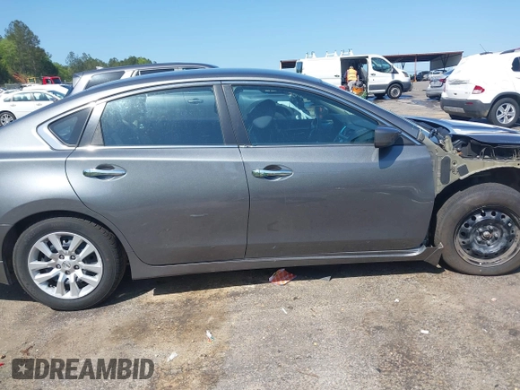 2018 Nissan Altima SV with VIN 1N4AL3AP2JC479598, listed as a IAAI auction lot 41992023 with 151,097 mi miles and . Bid and sale history available at carsss.com. Image 14.