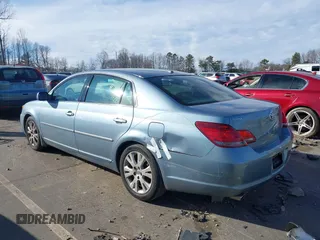 2009 Toyota Avalon XL with VIN 4T1BK36B19U350297, listed as a IAAI auction lot 41589714 with 141,003 mi miles. Bid and sale history available at carsss.com. Image 3.